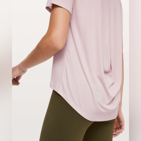 Lululemon Fall In Place Short Sleeve - Heathered Pink Bliss / White - Picture 3 of 5